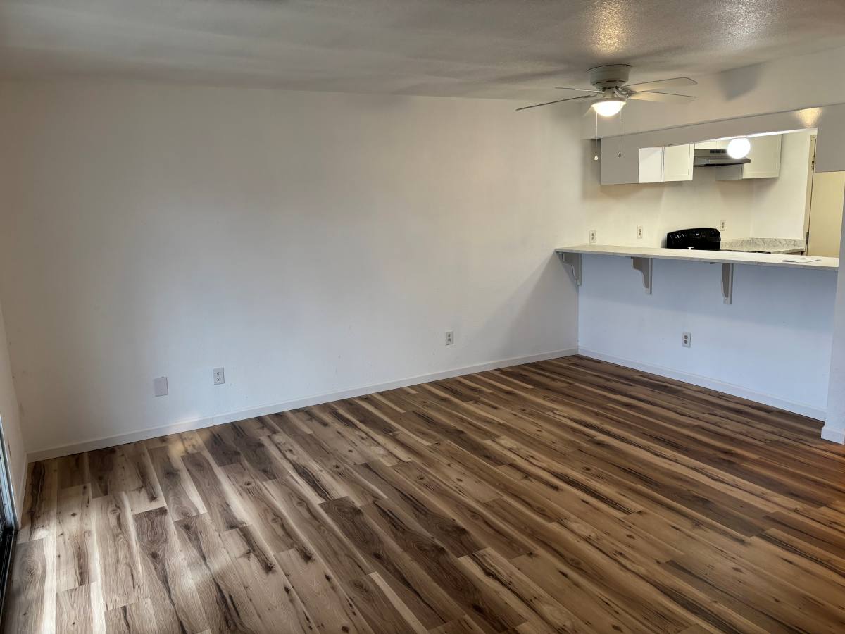 Townhouse for rent at 526 Kenbrook Court, Redding, CA 96003