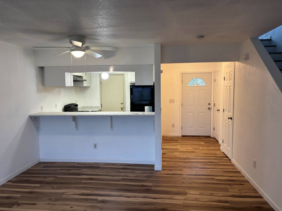 Townhouse for rent at 526 Kenbrook Court, Redding, CA 96003