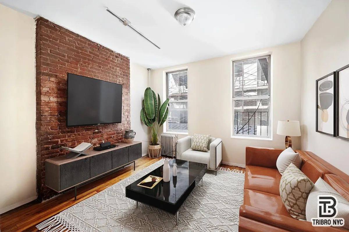 Apartment for rent at 307 E 104th St #7, New York, NY 10029