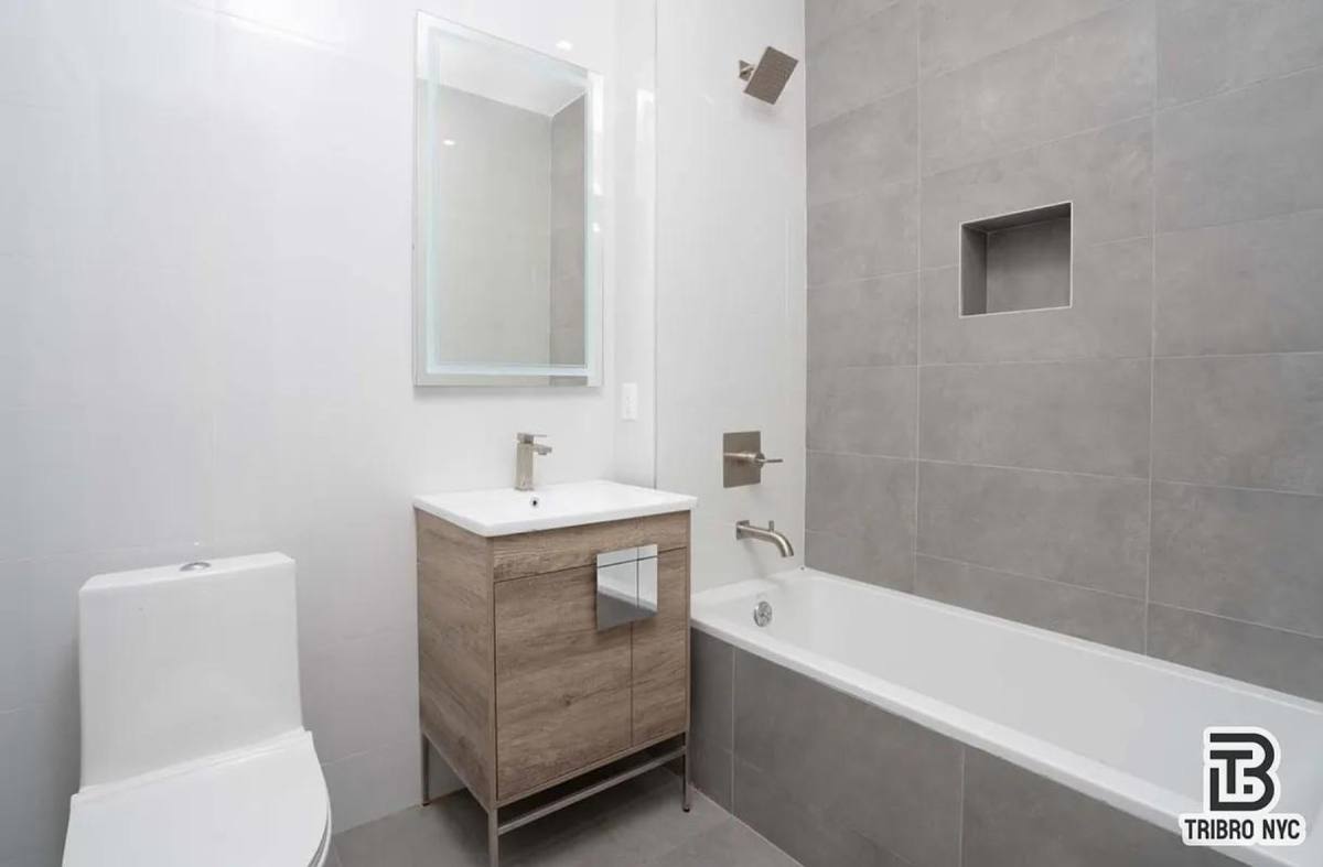 Apartment for rent at 1495 Dekalb Ave #1I, Brooklyn, NY 11237