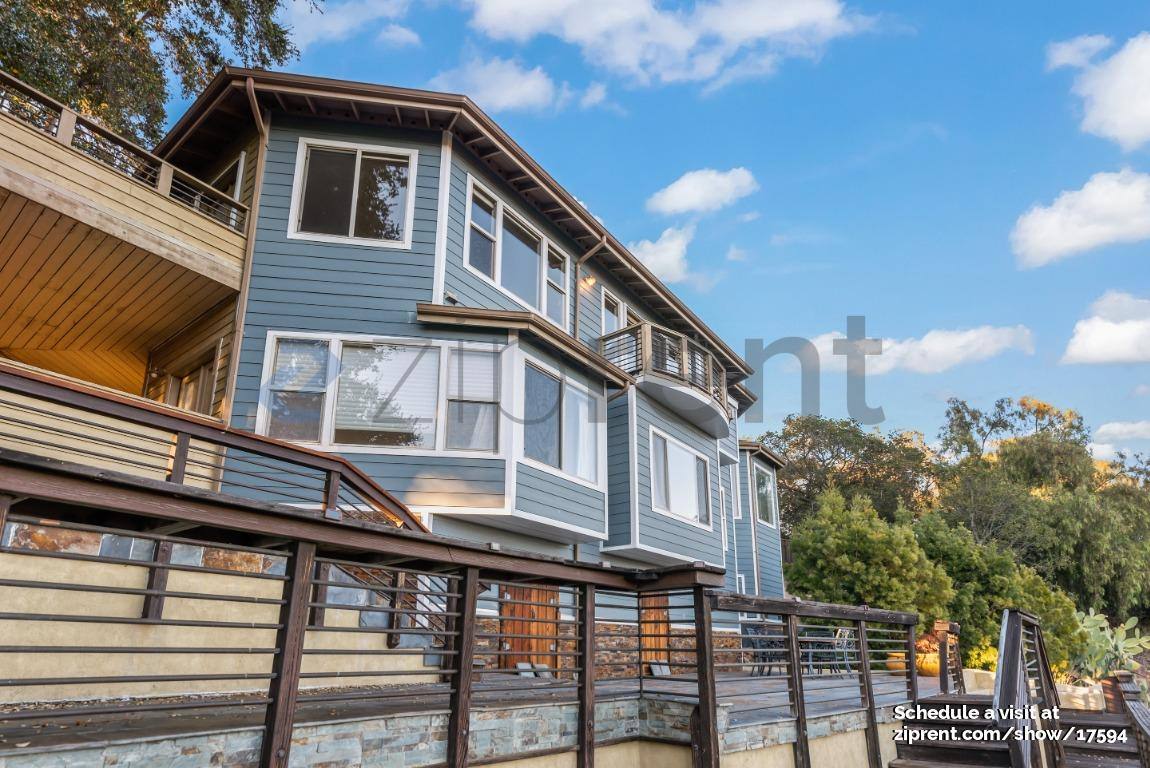 House for rent at 135 Montalvo Rd, Redwood City, CA 94062