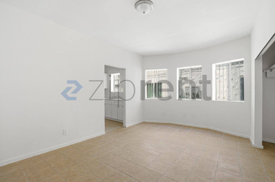 Apartment for rent at 1513 W 12th Place #4, Los Angeles, CA 90015