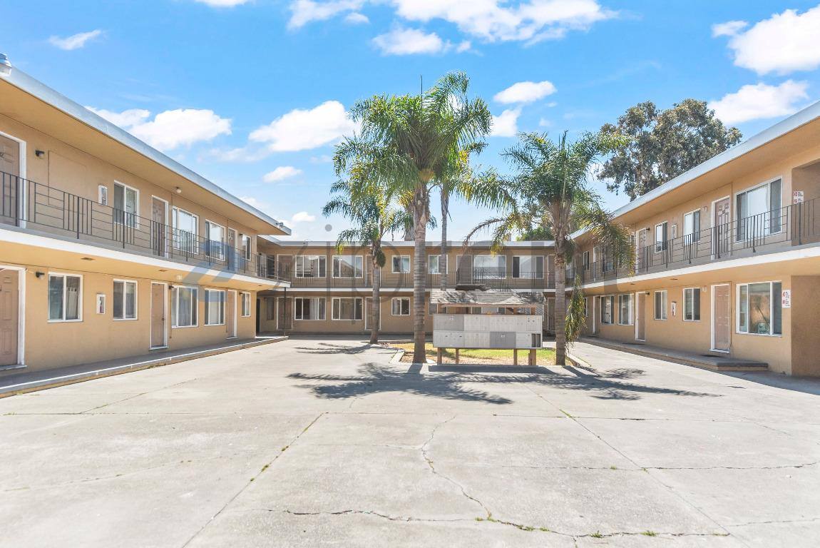 Apartment for rent at 7630 Lockwood St #41, Oakland, CA 94621