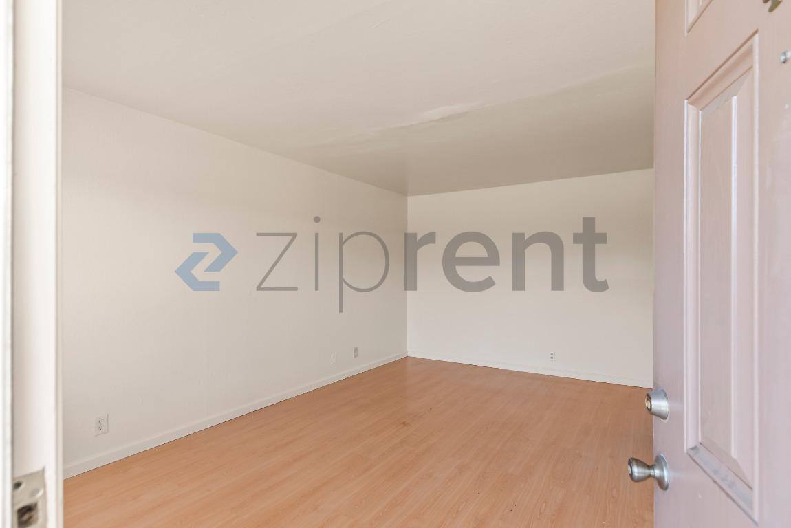 Apartment for rent at 7630 Lockwood St #41, Oakland, CA 94621