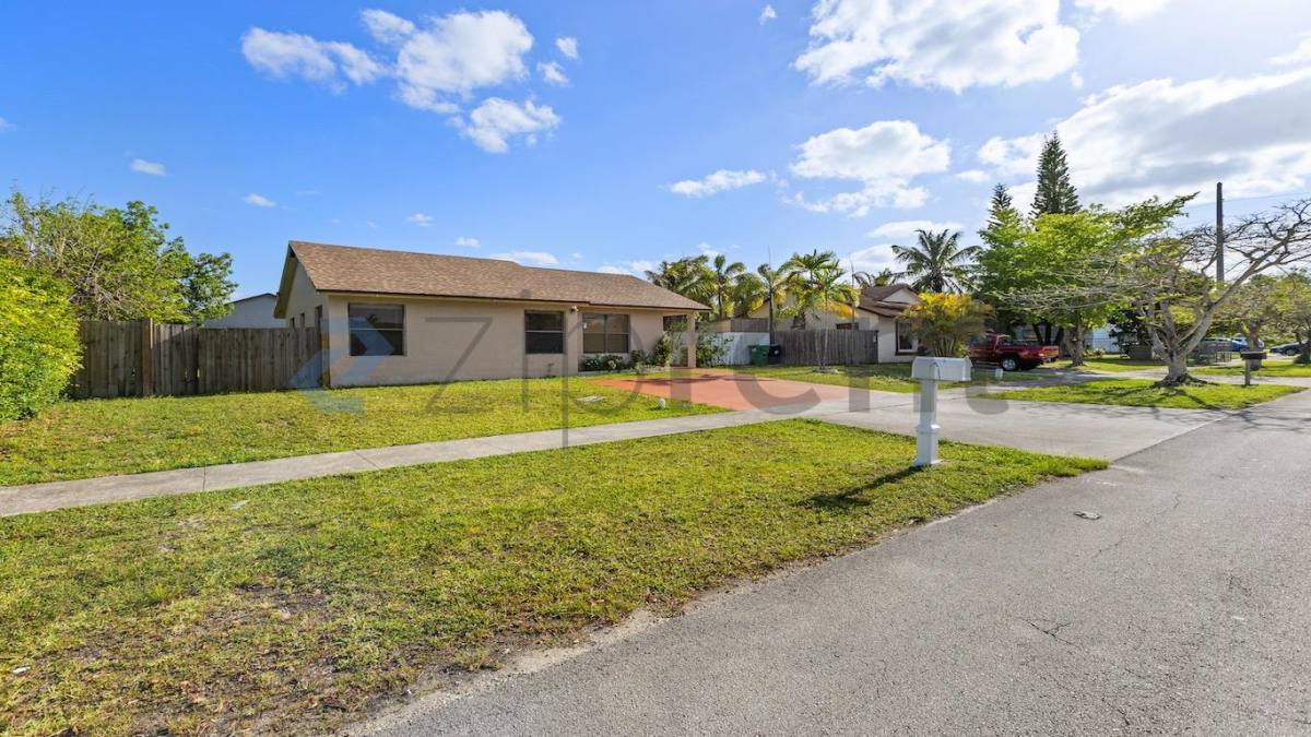 House for rent at 16110 SW 300th St, Homestead, FL 33033