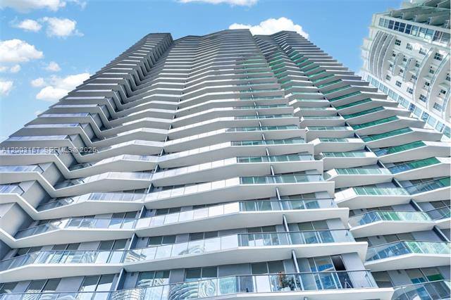 Apartment for rent at 77 SE 5th St #2705, Miami, FL 33131