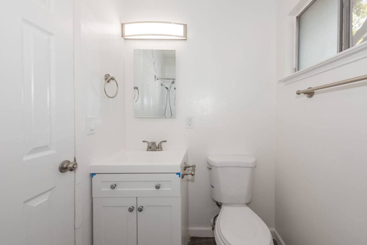 Apartment for rent at 37-41 Sherland Ave, Mountain View, CA 94043