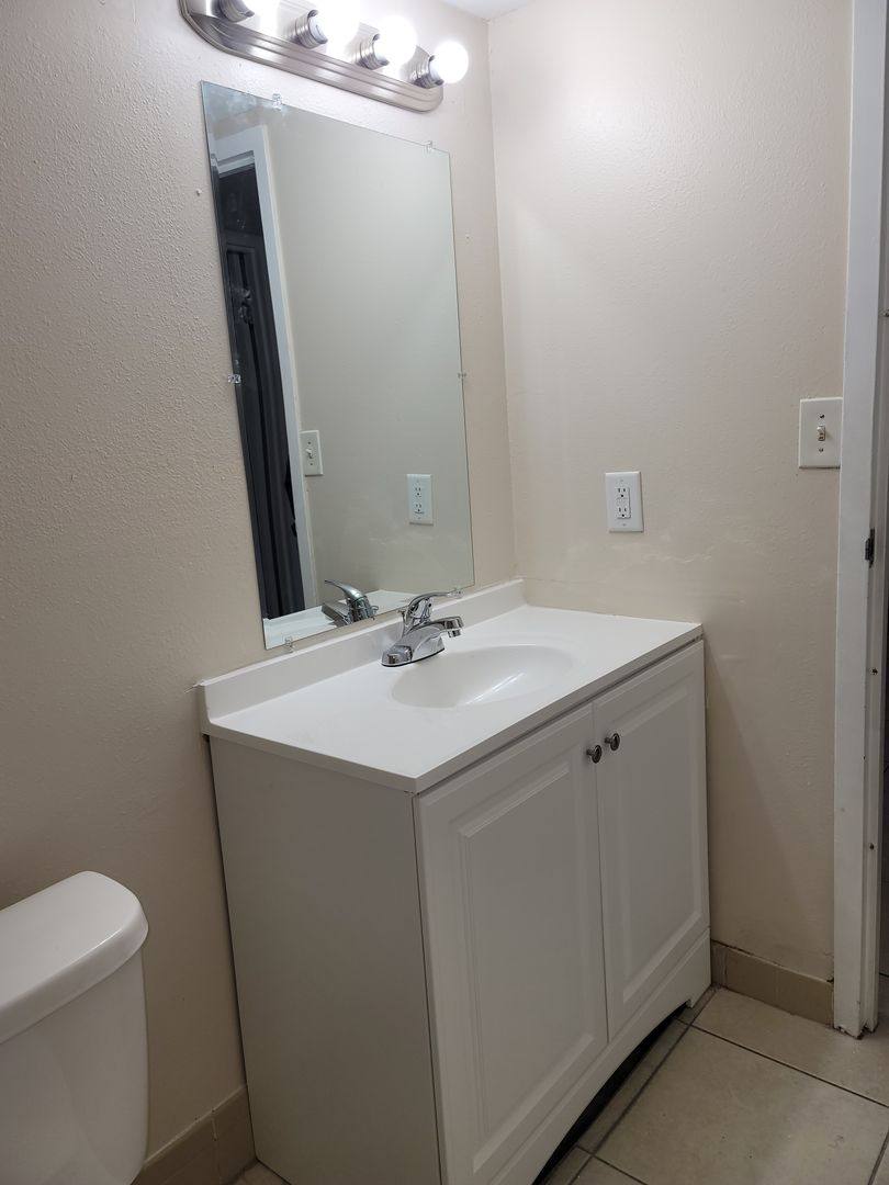 Apartment for rent at 389 S McMullen Booth Rd, Clearwater, FL 33759