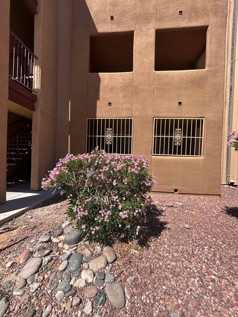 Condo for rent at 1810 E Blacklidge Dr, Tucson, AZ 85719