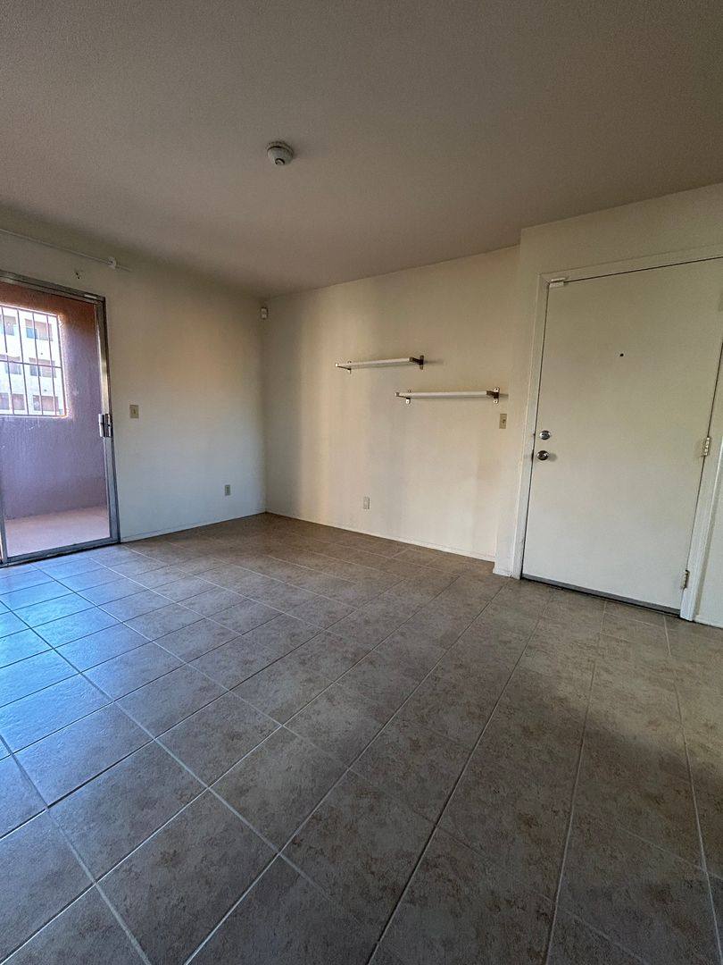 Condo for rent at 1810 E Blacklidge Dr, Tucson, AZ 85719