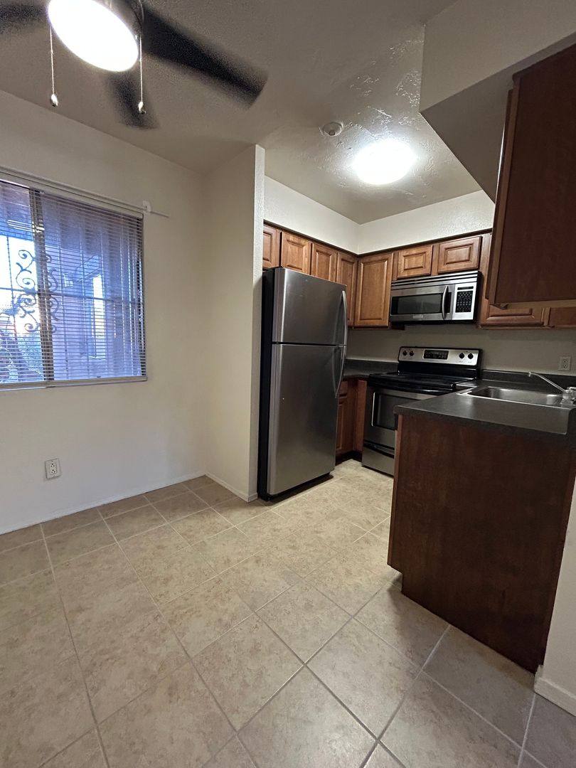Condo for rent at 1810 E Blacklidge Dr, Tucson, AZ 85719