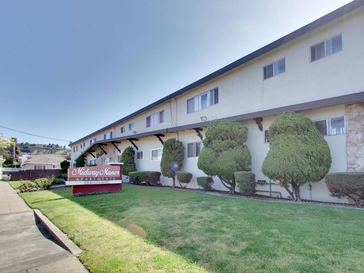 Apartment for rent at 1600 162nd Ave, San Leandro, CA 94578