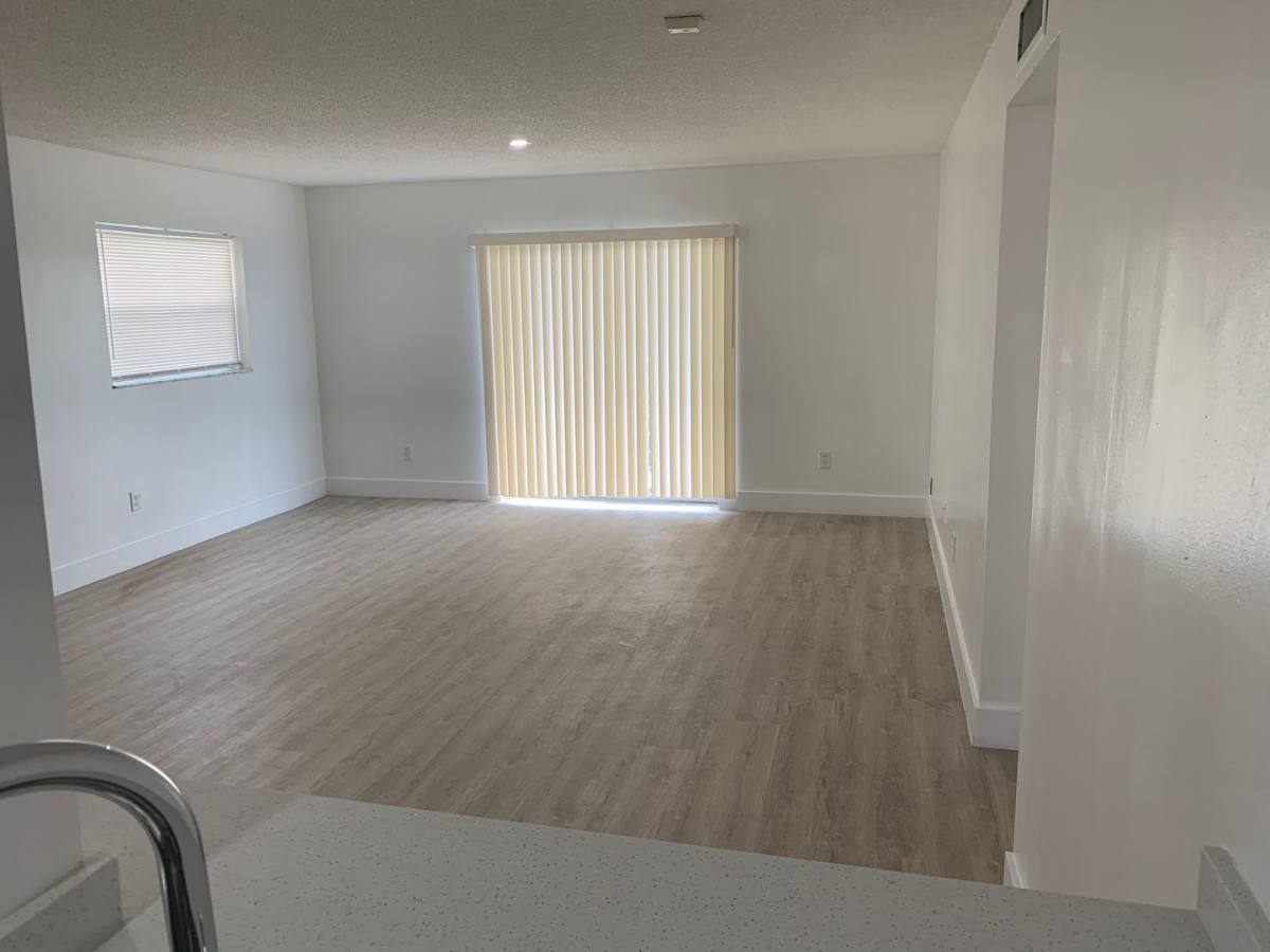 Apartment for rent at 4147 Stirling Rd, Fort Lauderdale, FL 33314