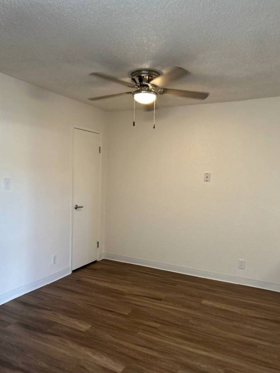 Apartment for rent at 1181 Fulton Ave, Sacramento, CA 95825