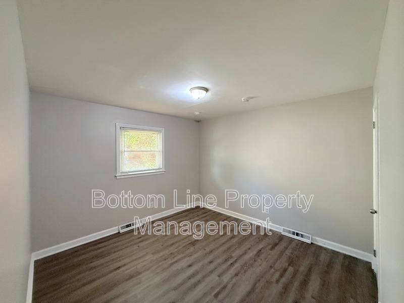 House for rent at 1408 Dean St, Charlotte, NC 28216