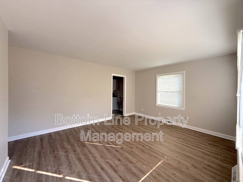 House for rent at 1408 Dean St, Charlotte, NC 28216
