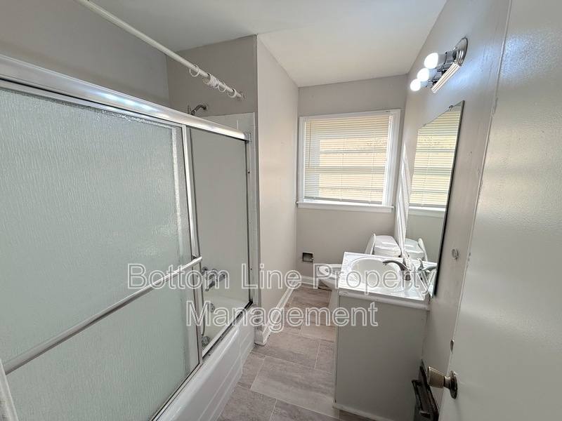 House for rent at 1408 Dean St, Charlotte, NC 28216
