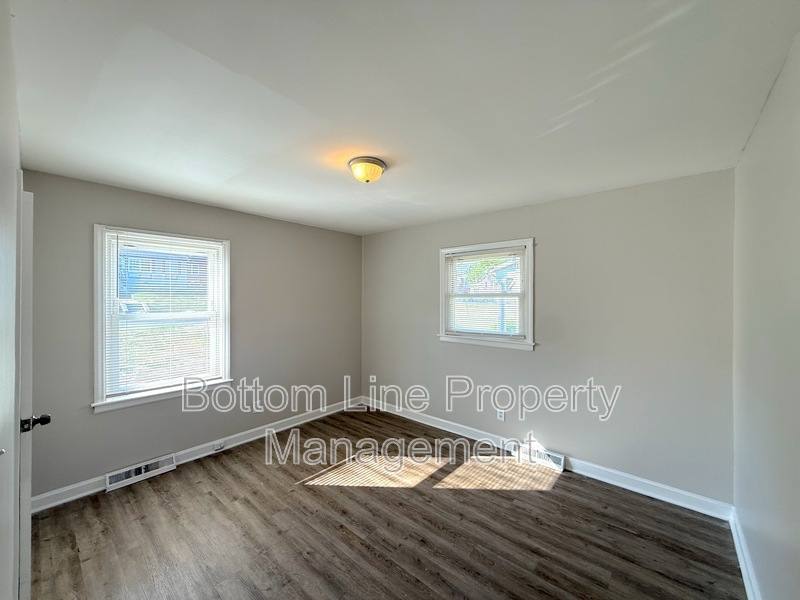 House for rent at 1408 Dean St, Charlotte, NC 28216