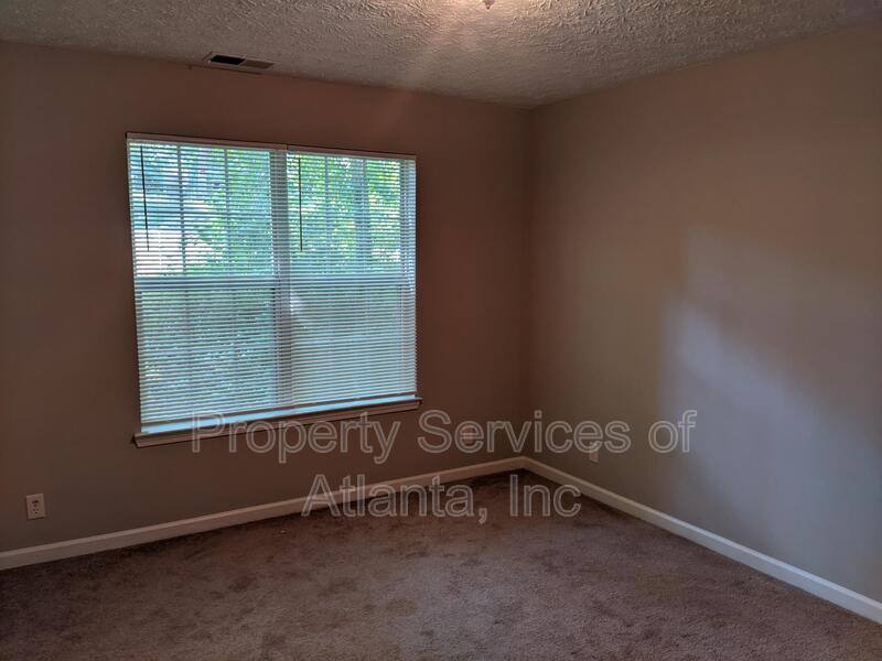 House for rent at 153 Oakland Blvd, Stockbridge, GA 30281