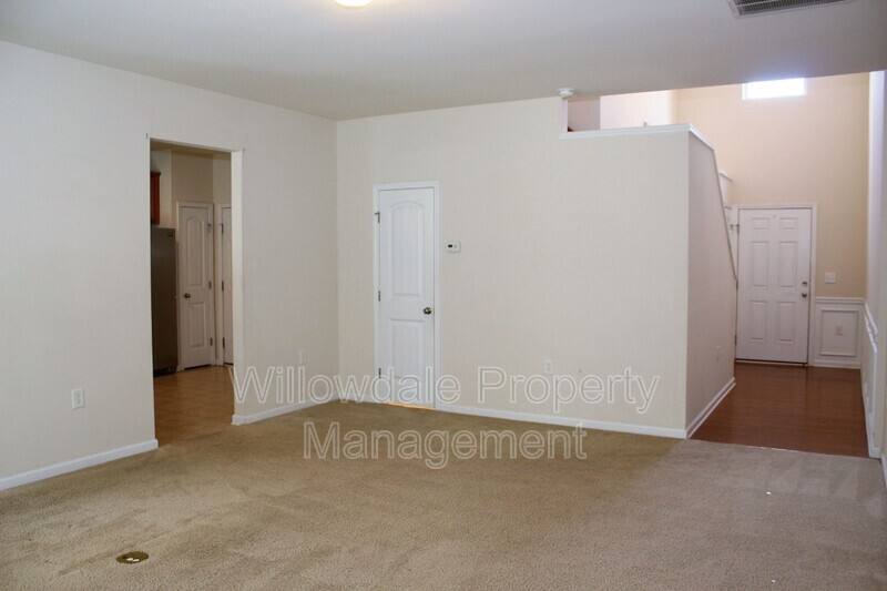 Townhouse for rent at 421 Chanson Dr, Cary, NC 27519