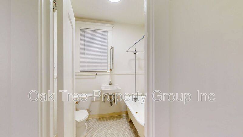 Apartment for rent at 1425 Harrison St #323, Oakland, CA 94612