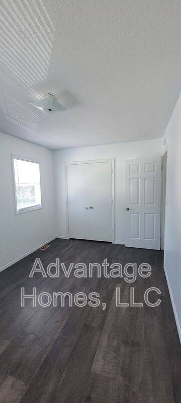 Apartment for rent at 711 N 70th Terrace, Kansas City, KS 66112