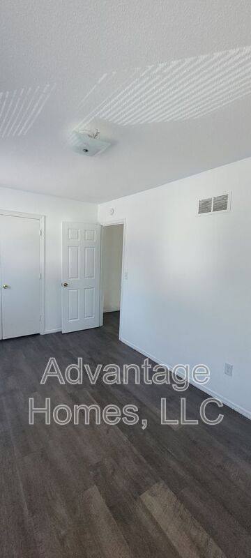 Apartment for rent at 711 N 70th Terrace, Kansas City, KS 66112