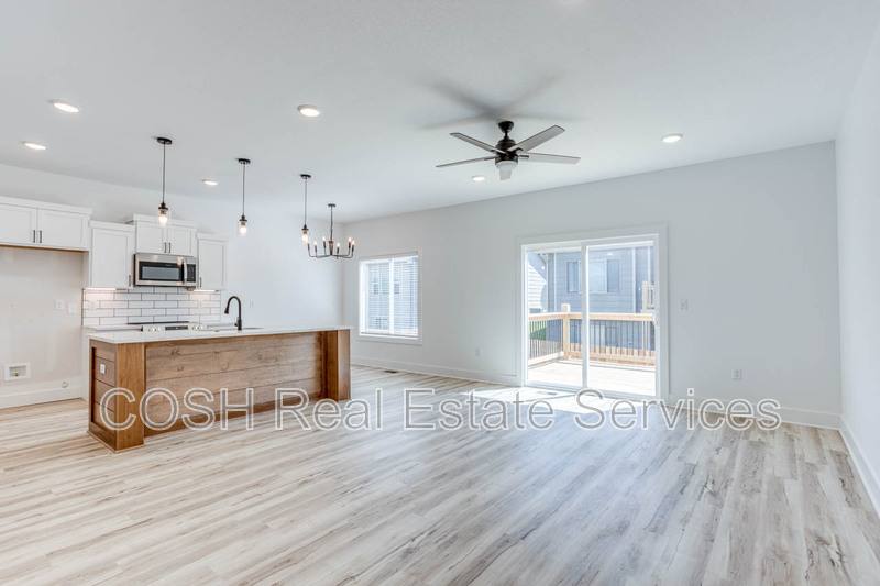 Townhouse for rent at 8541 W 37th St N #1, Wichita, KS 67205