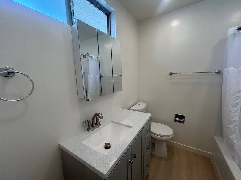 Apartment for rent at 346 N Louise St #12, Glendale, CA 91206