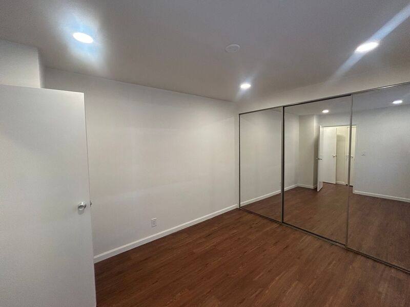 Apartment for rent at 346 N Louise St #12, Glendale, CA 91206