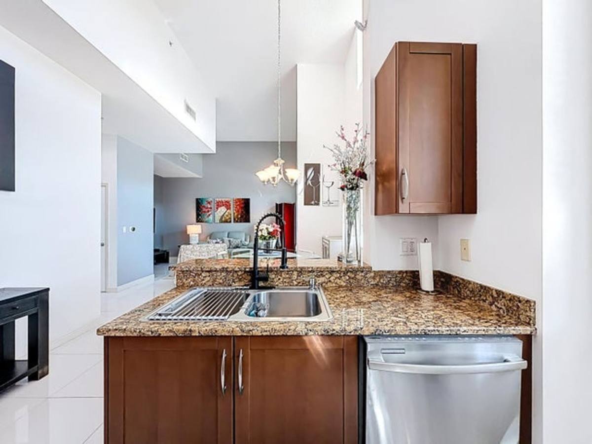 Townhouse for rent at 450 N Federal Highway 103, Boynton Beach, FL 33435