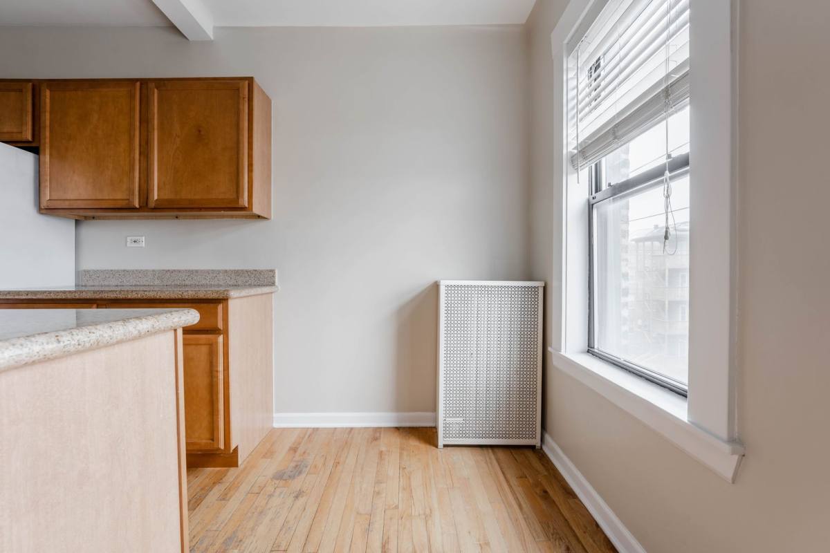 Apartment for rent at 4715 N Malden St, Chicago, IL 60640
