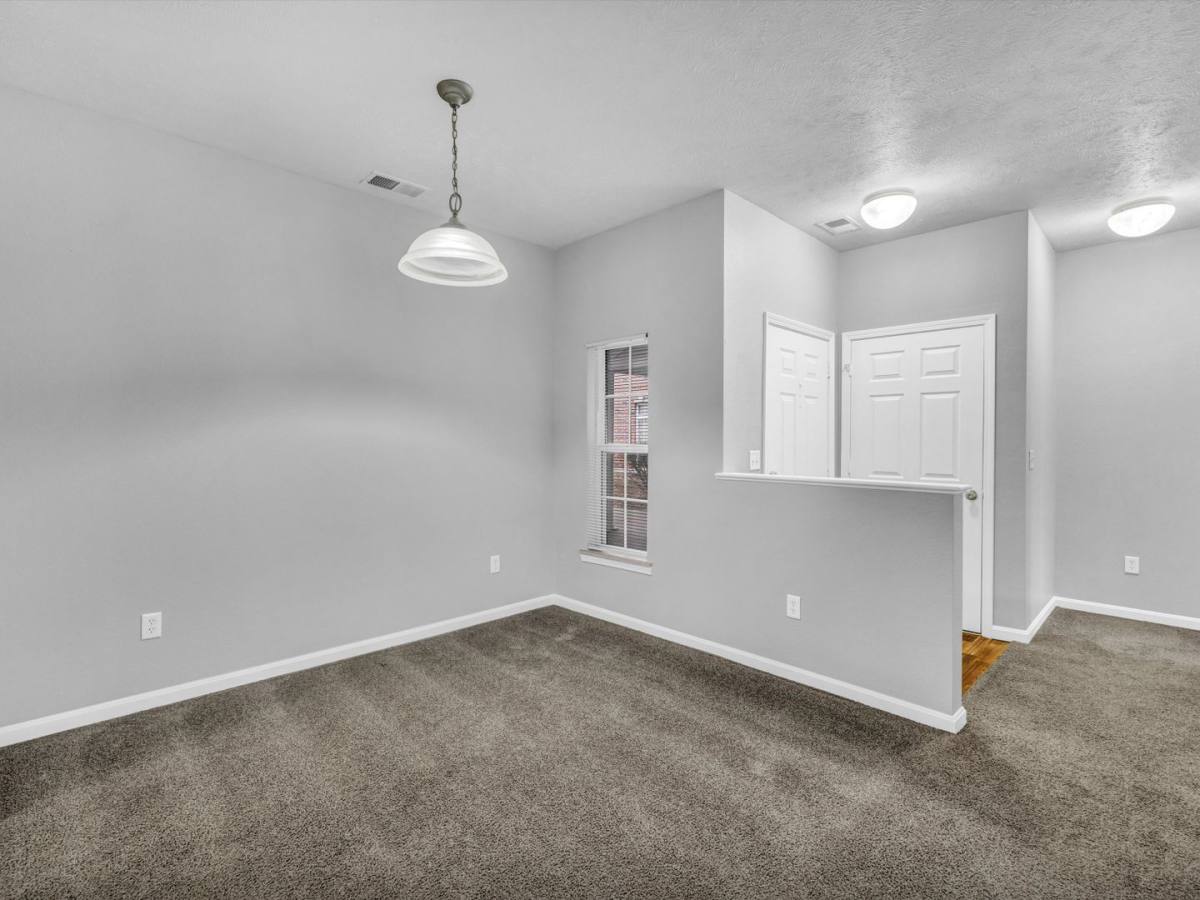 House for rent at 8584 Lincoln Ave, Newburgh, IN 47630