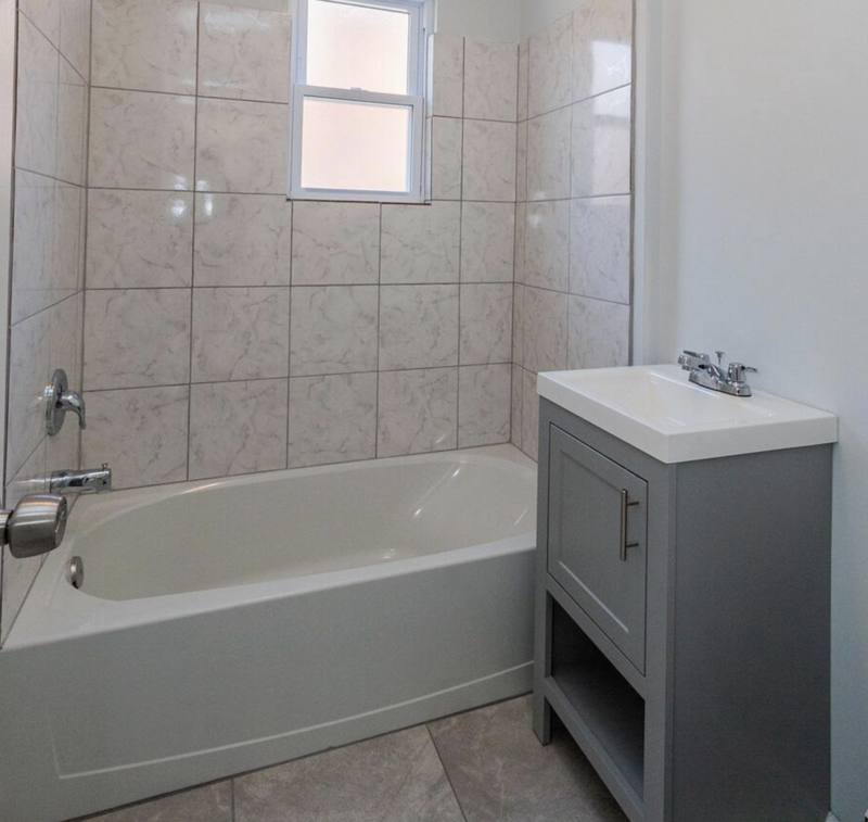 House for rent at 529 16th St NE #4, Washington, DC 20002