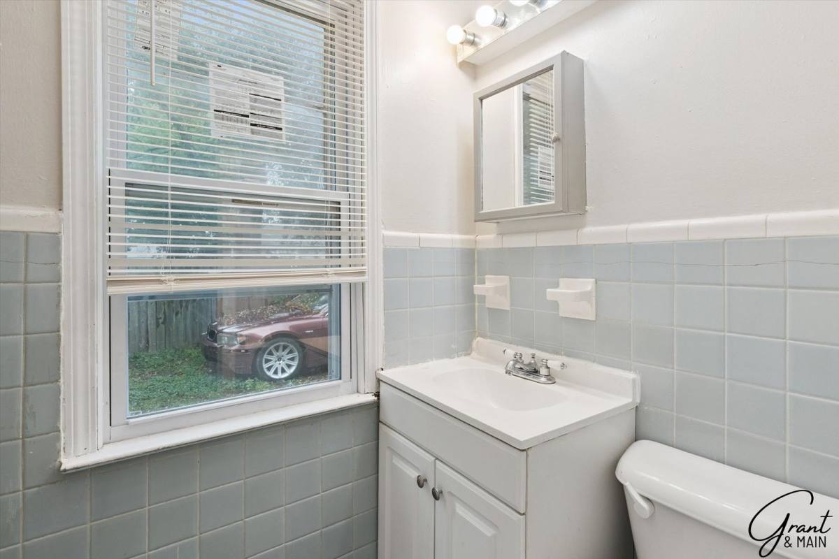 House for rent at 4082 Hereford, Detroit, MI 48224