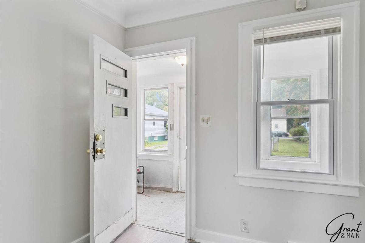 House for rent at 4082 Hereford, Detroit, MI 48224