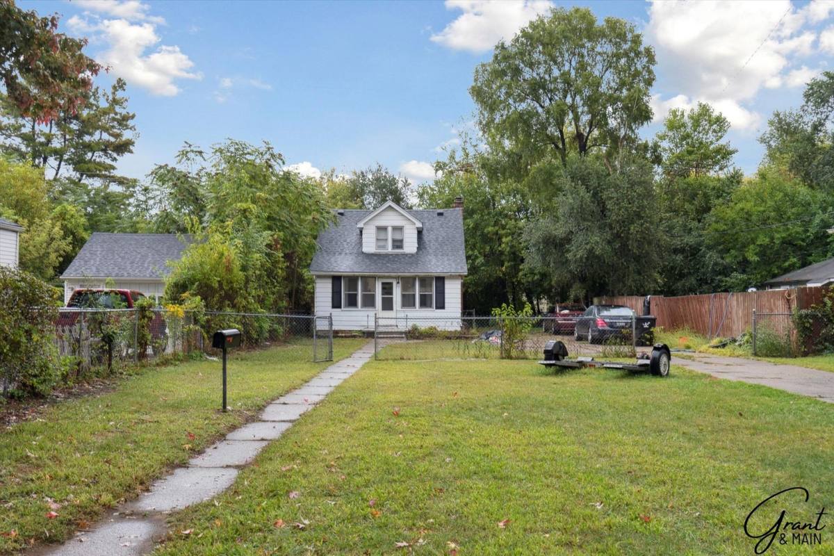 House for rent at 4082 Hereford, Detroit, MI 48224