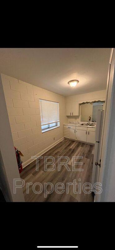 House for rent at 1528 6th Ave #2, Huntington, WV 25701
