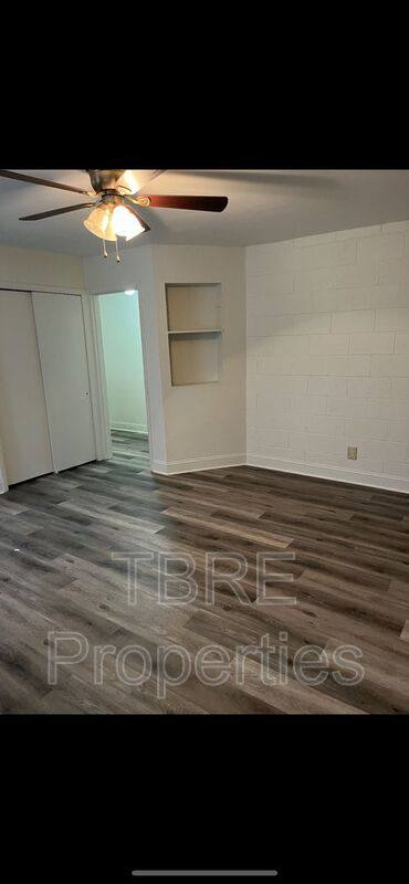 House for rent at 1528 6th Ave #2, Huntington, WV 25701