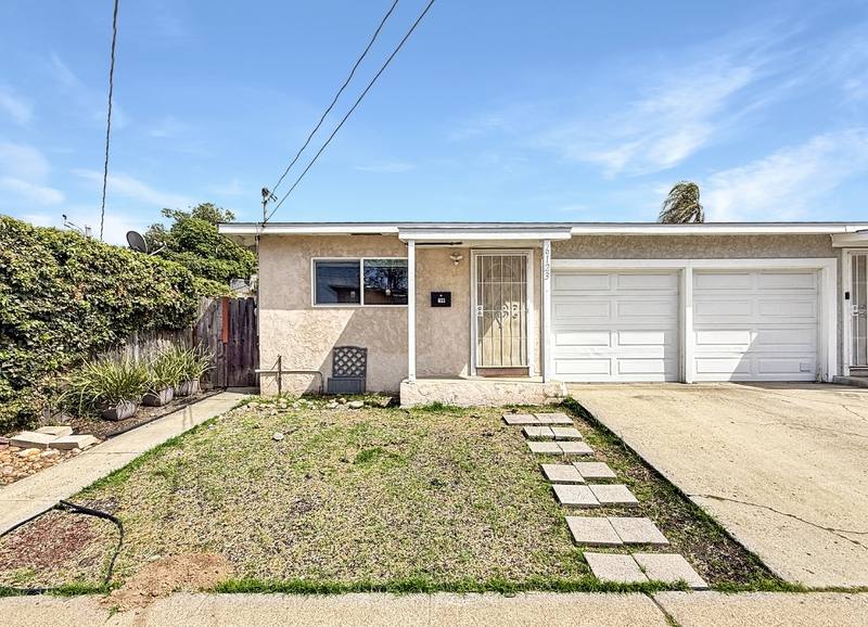 Townhouse for rent at 6123 Horton Dr, La Mesa, CA 91942