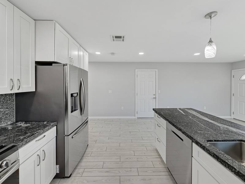 Townhouse for rent at 6123 Horton Dr, La Mesa, CA 91942
