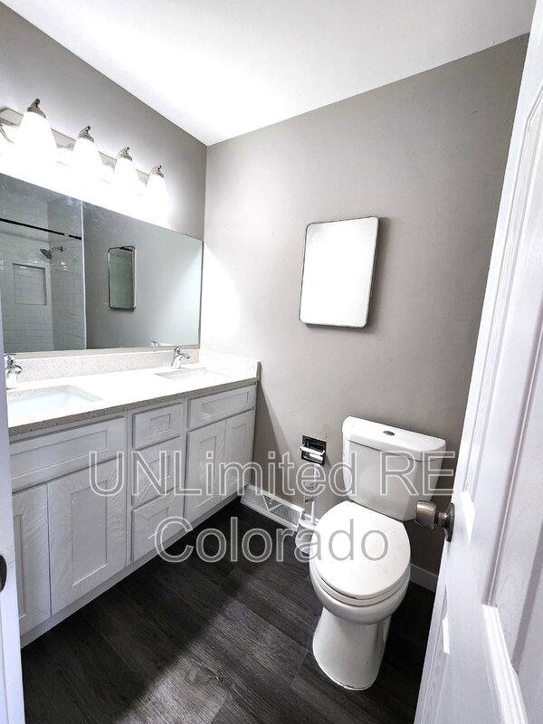 Apartment for rent at 42 Lansing St, Aurora, CO 80010
