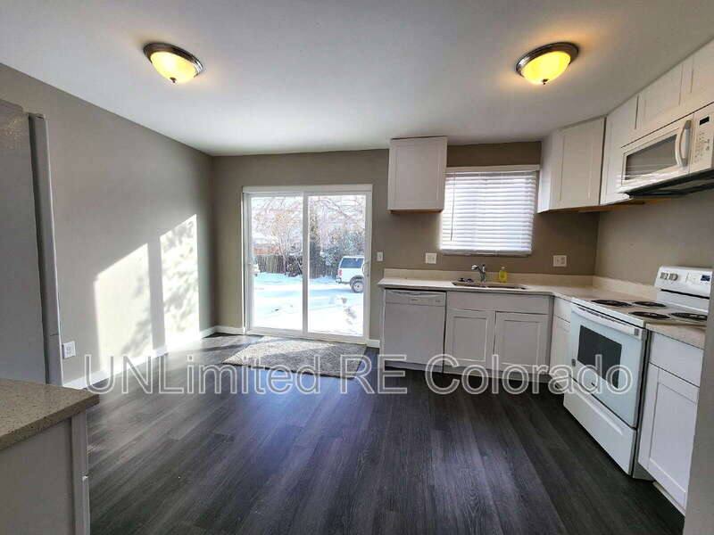 Apartment for rent at 42 Lansing St, Aurora, CO 80010