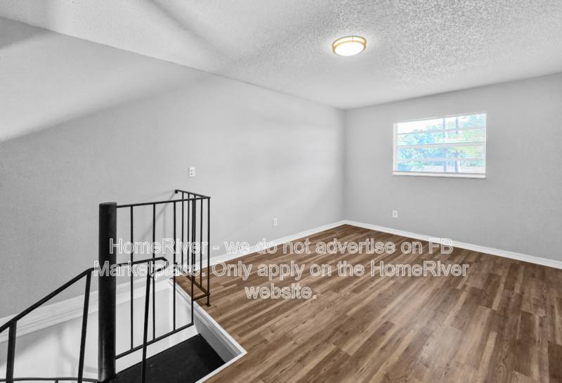 Apartment for rent at 11559 SE 57th Court, Belleview, FL 34420