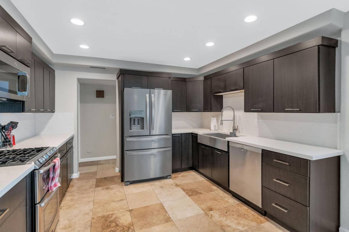 Townhouse for rent at 7740 E Camelback Rd, Scottsdale, AZ 85251