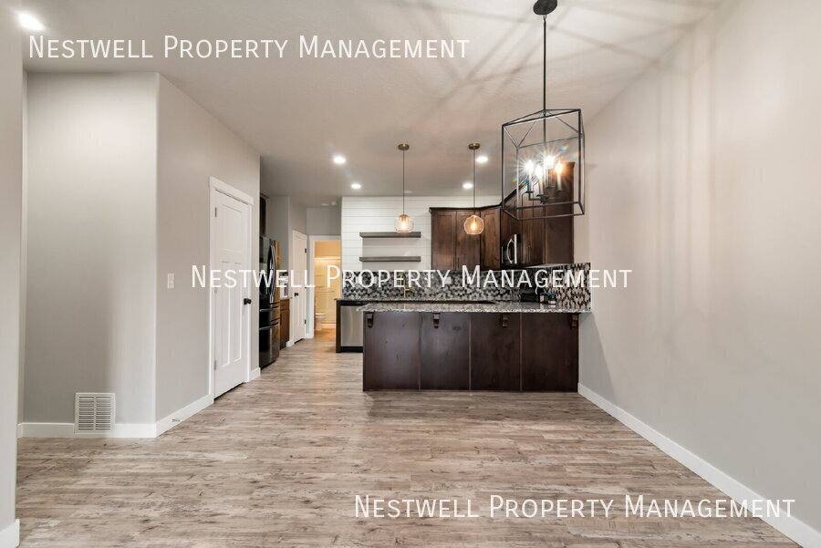Townhouse for rent at 323 N 725 E, Vineyard, UT 84059