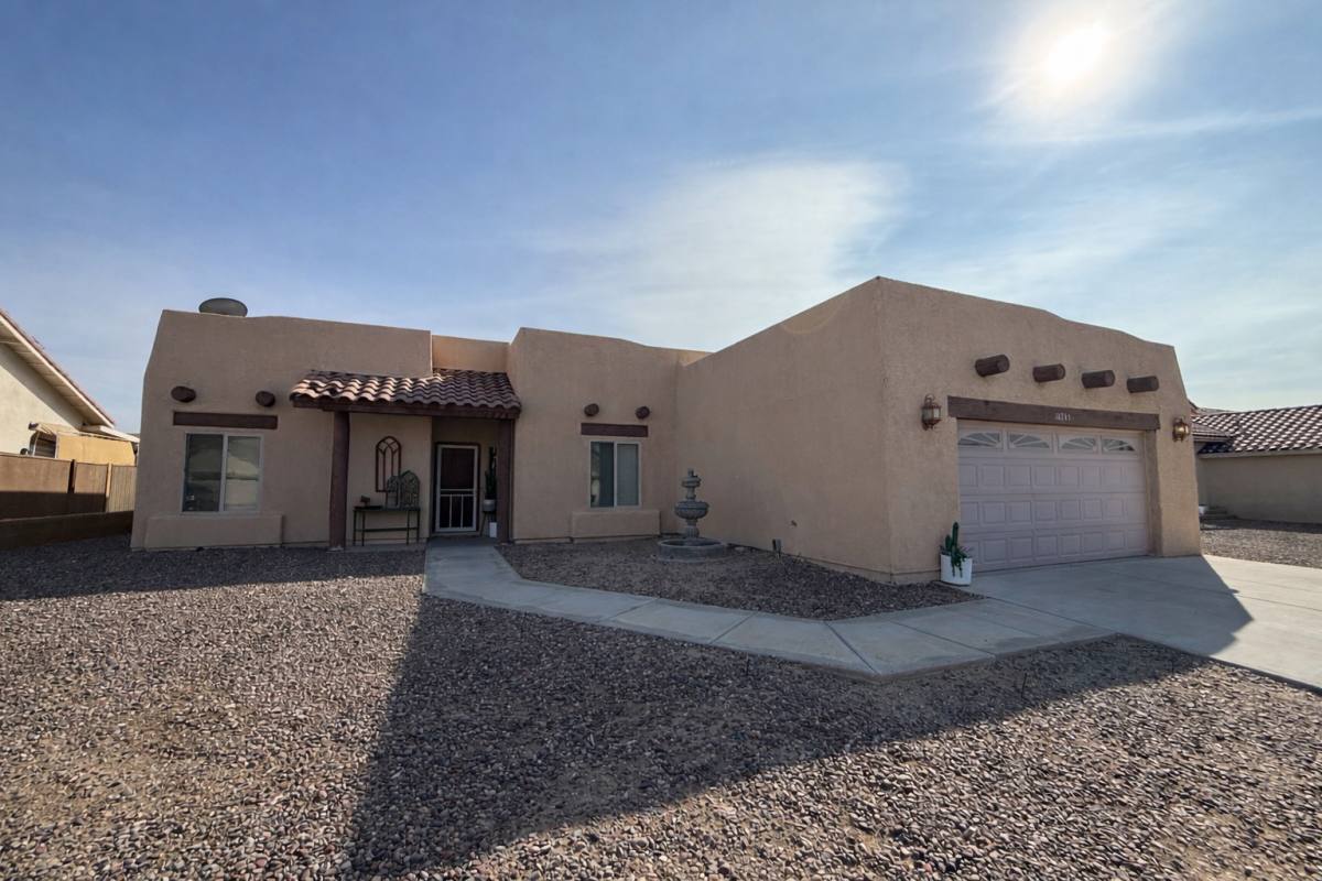 House for rent at 10745 E 38th Lane, Yuma, AZ 85365