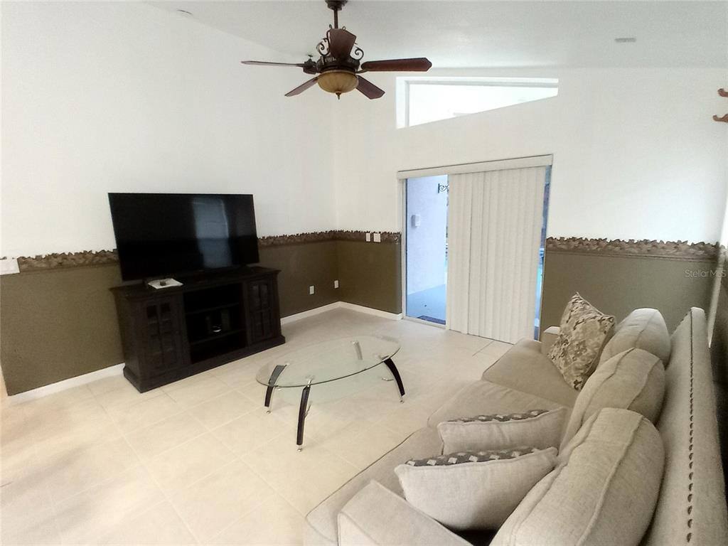 Apartment for rent at 10121 Doriath Circle, Orlando, FL 32825