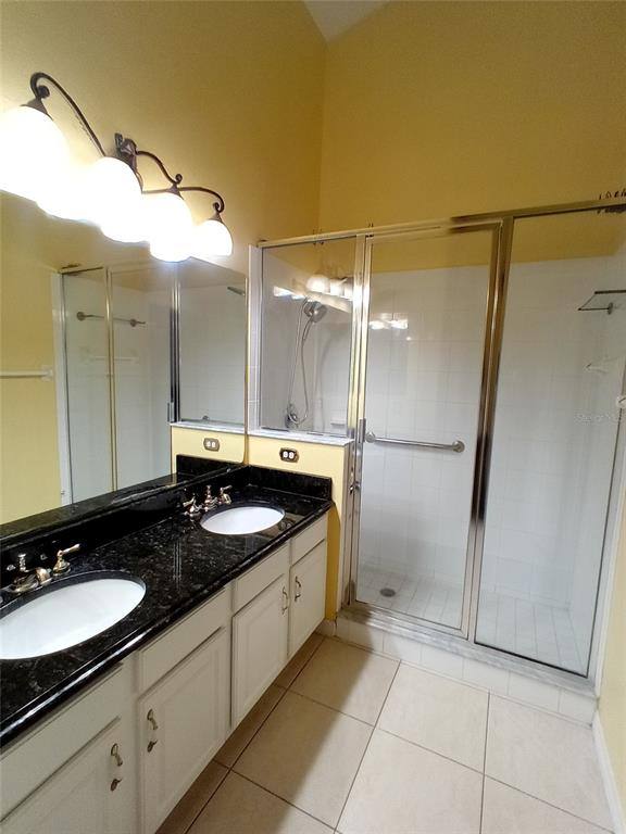 Apartment for rent at 10121 Doriath Circle, Orlando, FL 32825