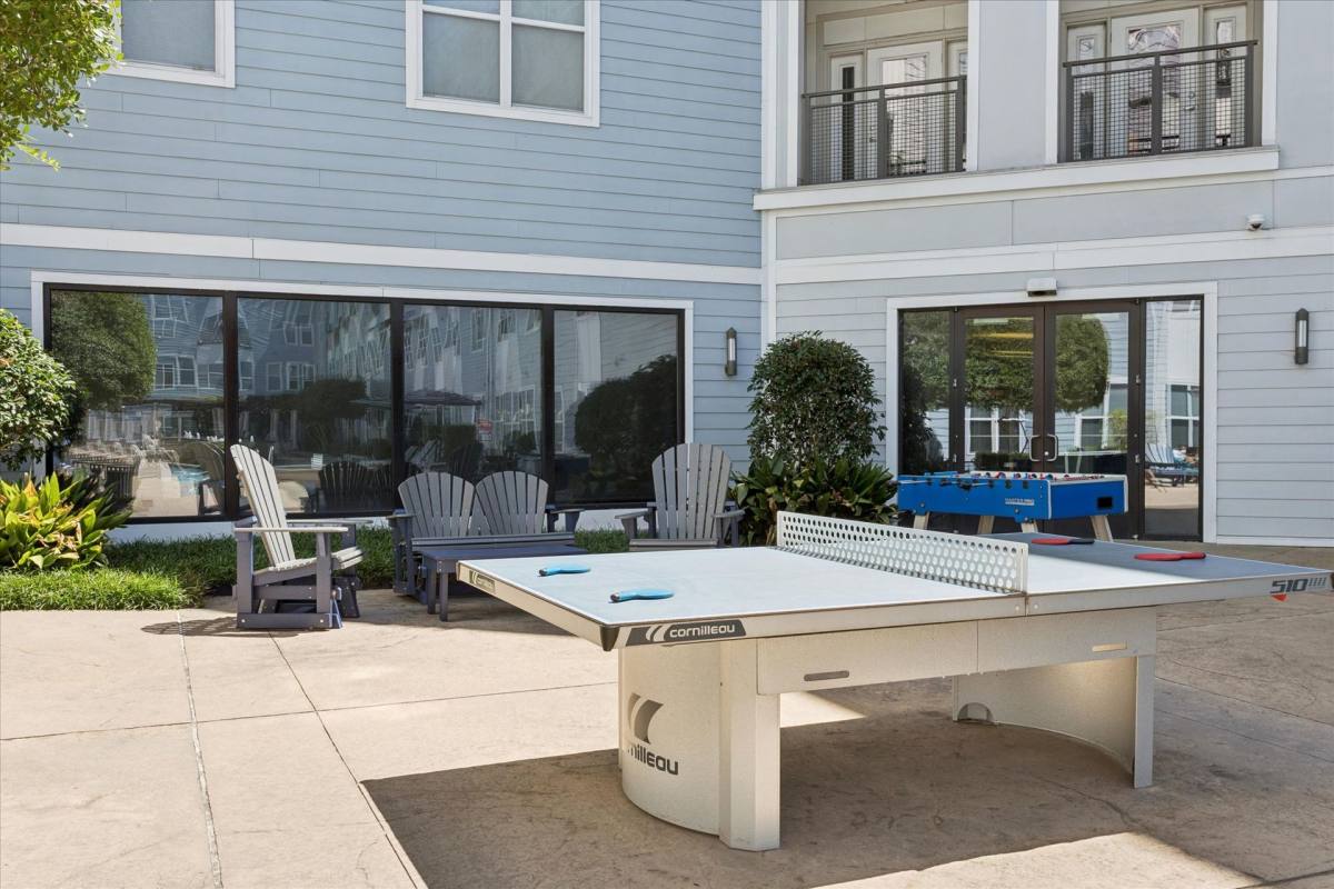 Apartment for rent at 201 W 21st St, Norfolk, VA 23517